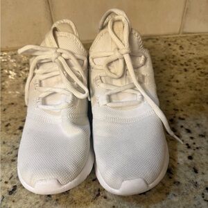 Adidas White Cloudfoam Running Sneakers Women's size 7.5